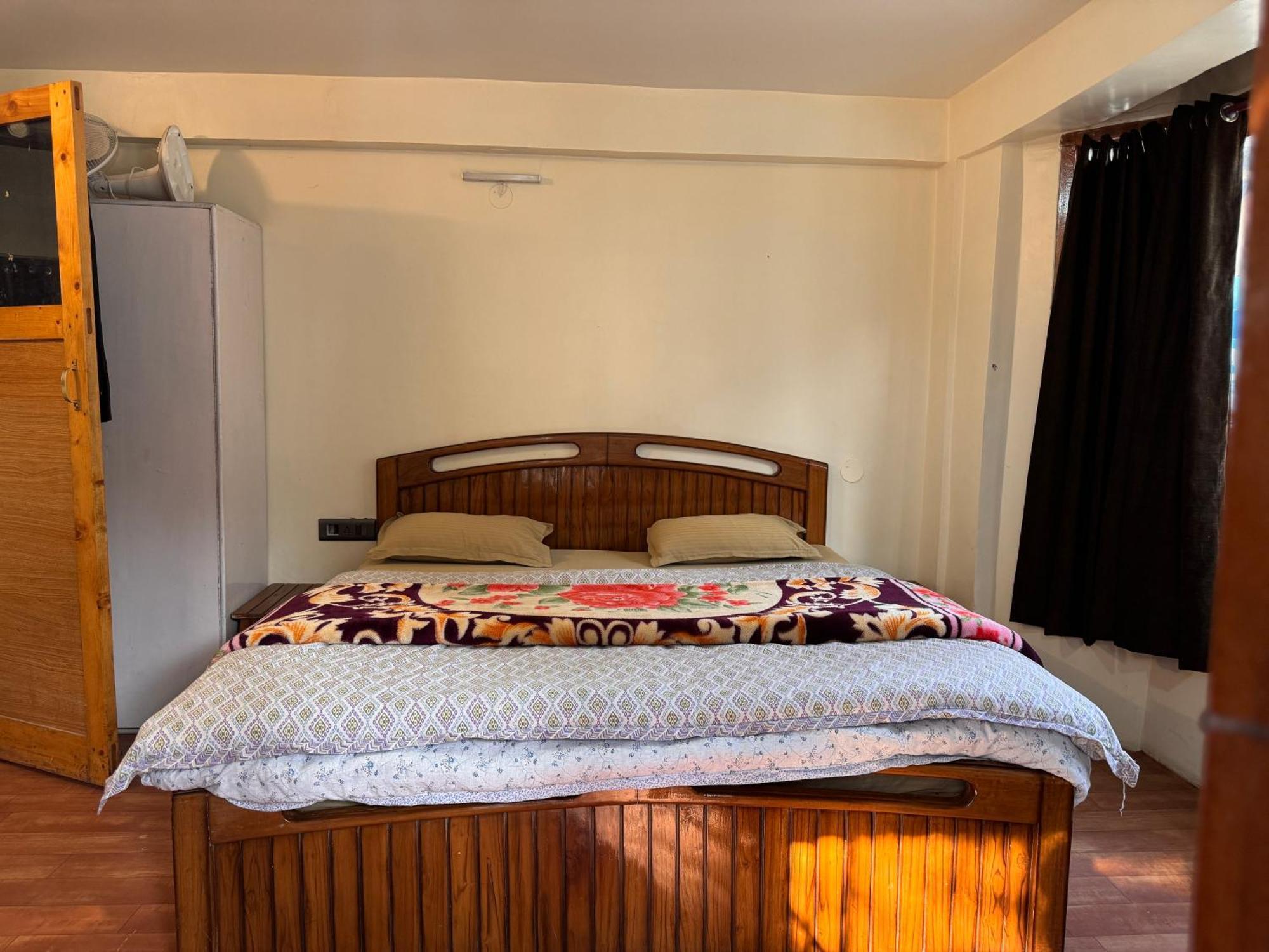 The Alpine Guest House Kasol Kültér fotó